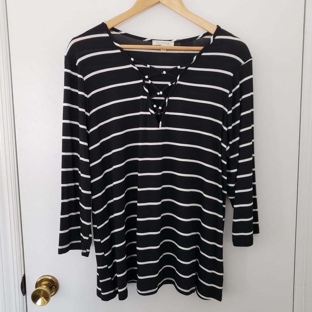 SOLD. Loralette |Plus 1X Black White Striped Shirt - Picture 2 of 7